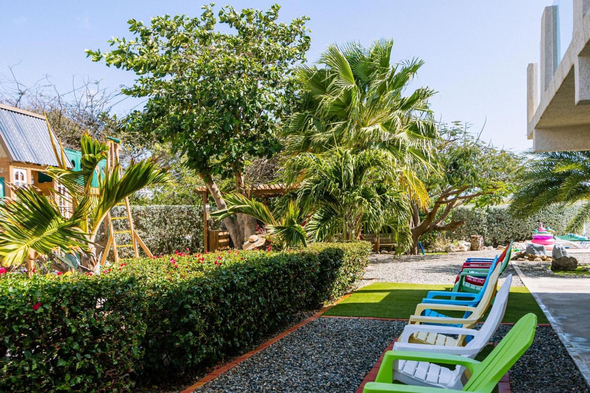 Koyari Modern Condos 9Br 7Ba Sleeps 26 W/ Pool And Roof Deck Palm Beach Exterior photo